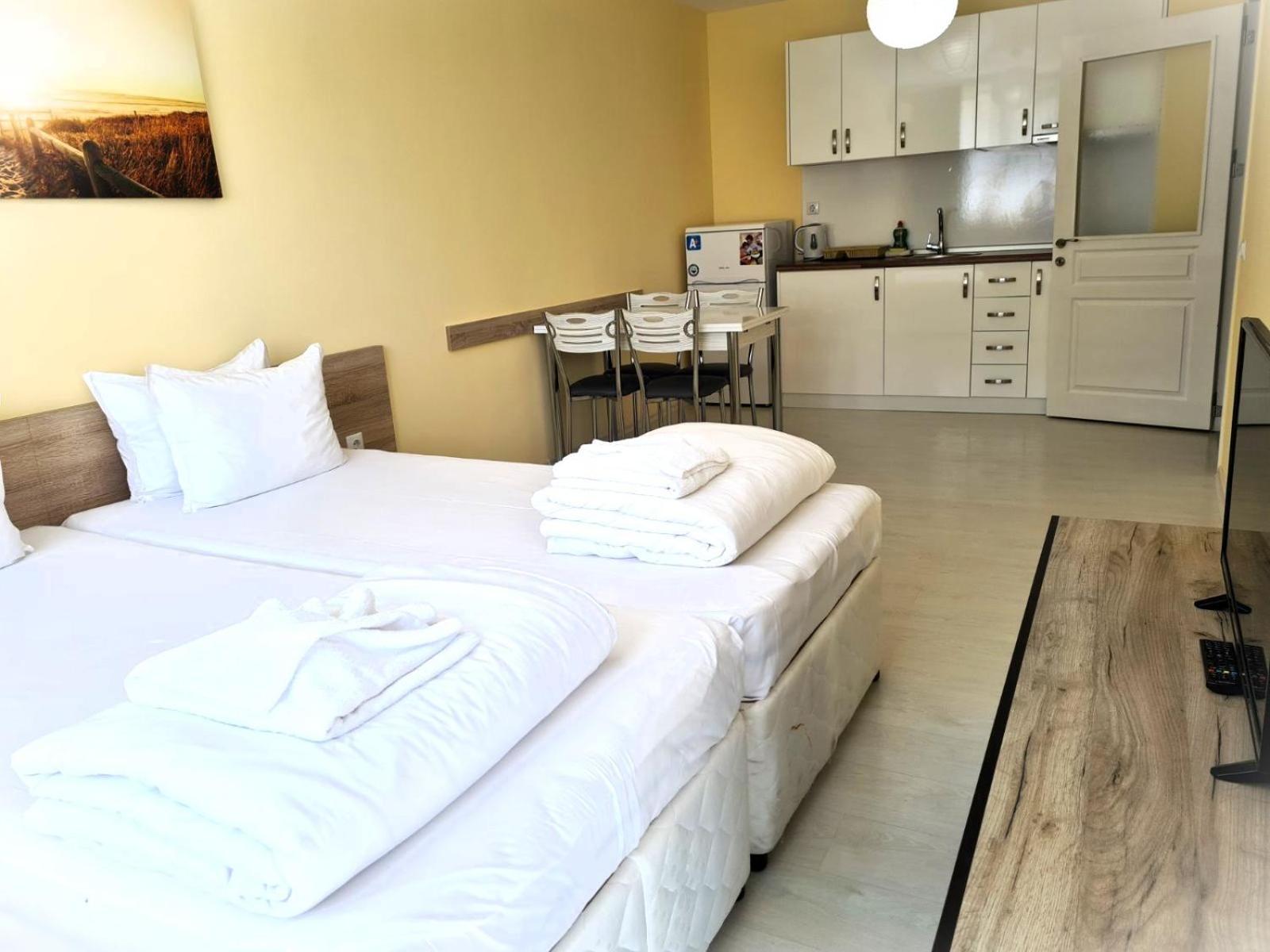 Apartments Stamopolu Lux With Pool View プリモルスコ エクステリア 写真